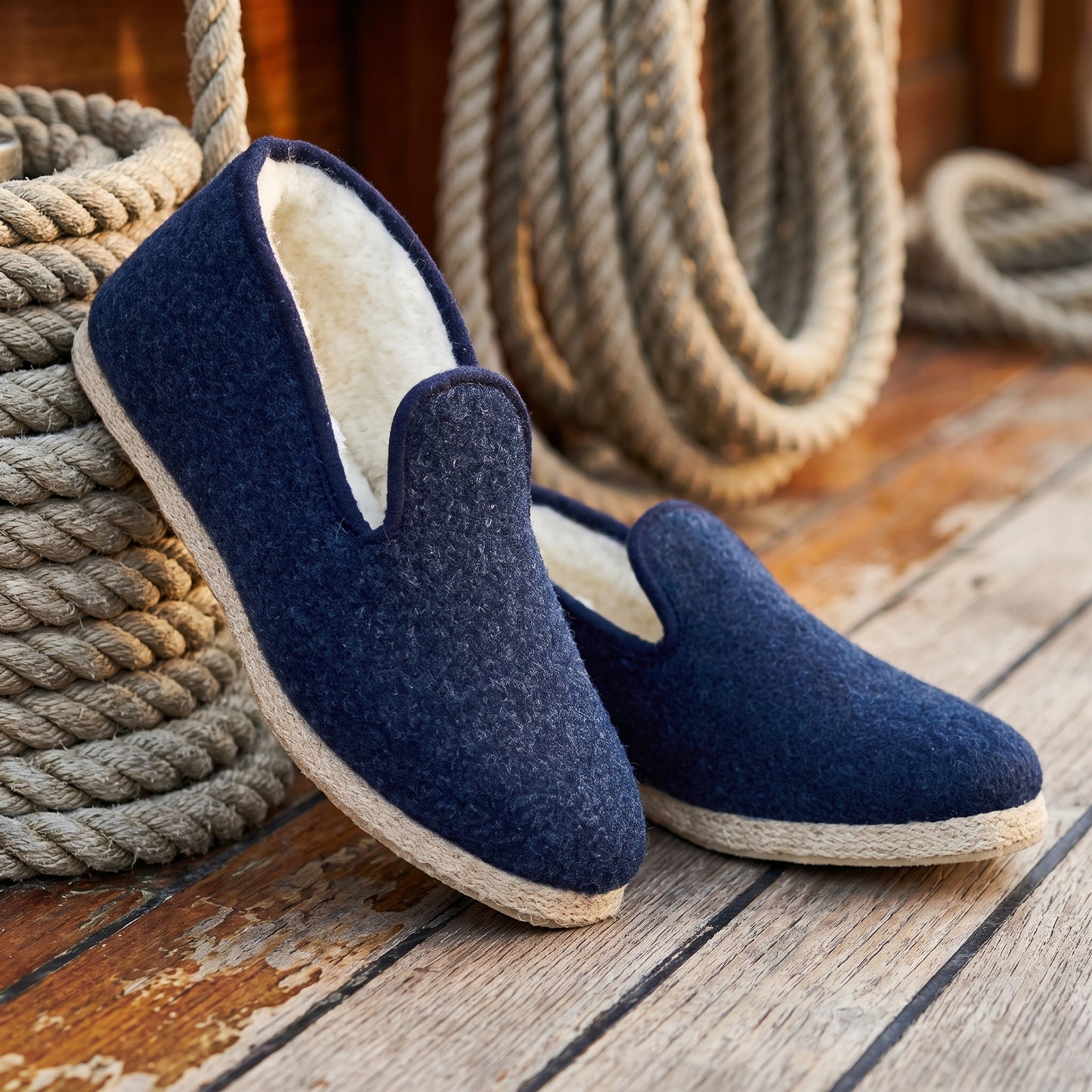 Charentaises FINISTERE bleu marine doublées en laine naturelle