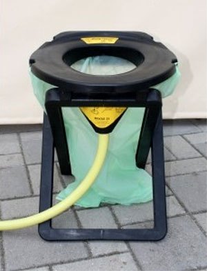 Toilettes sèches de voyage dans son sac à séparateur de déchets RESCUE 25